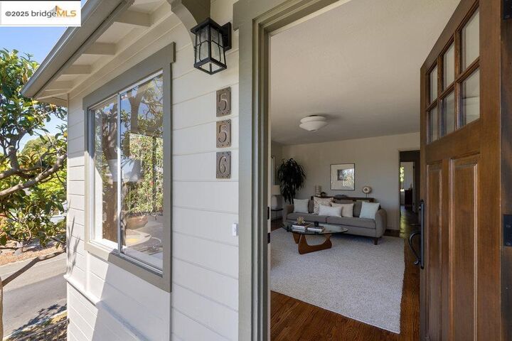 556 Norvell St  El Cerrito CA 94530 photo
