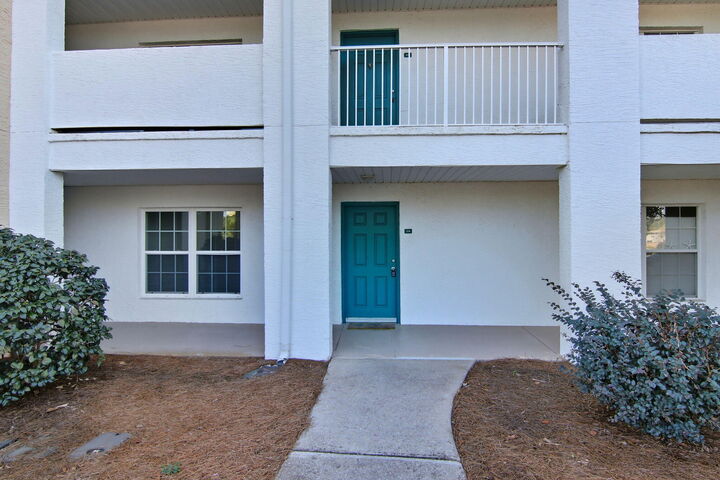 Property Photo:  4270 Calinda Lane 316  FL 32578 