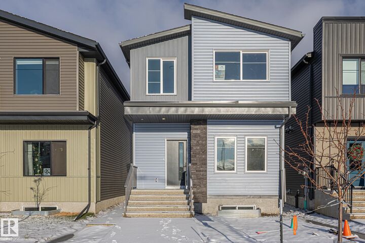 206 Starling  Fort Saskatchewan AB T8L 0X9 photo