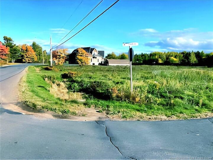 Property Photo:  2913sm Rue Dignard  NB E1X 1A2 