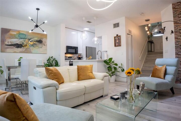 Property Photo: 361 SW 95th Ter 361 FL 33025