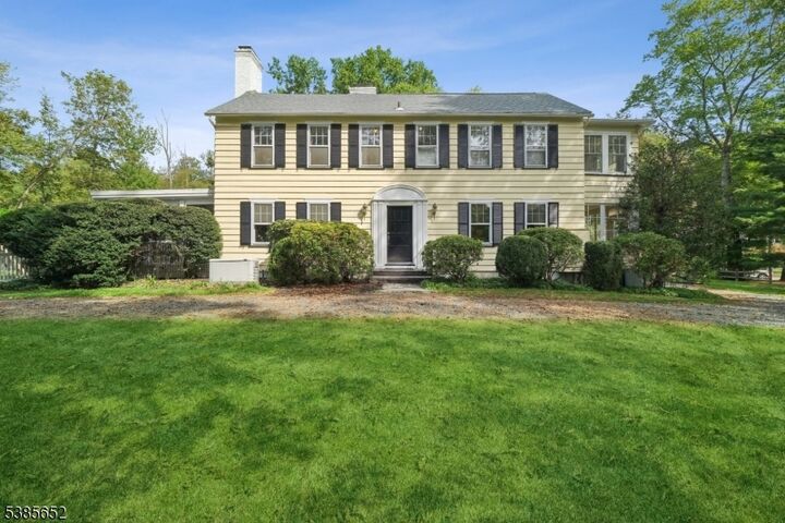 Property Photo: 9 Wren Ct NJ 07960