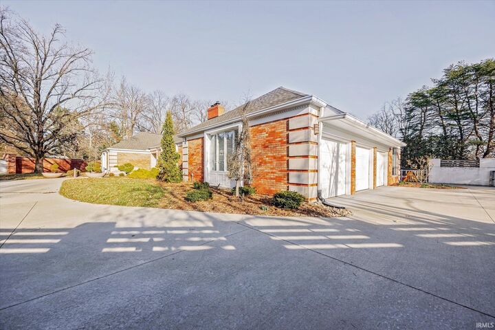 Property Photo:  1227 S Pickwick Point  IN 47401 