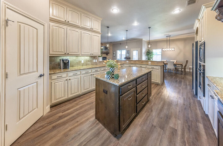 Property Photo:  6025 88th Street  TX 79424 