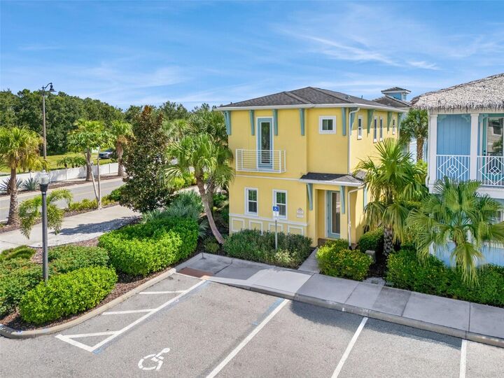 Property Photo: 3091 Pirate Way FL 34747