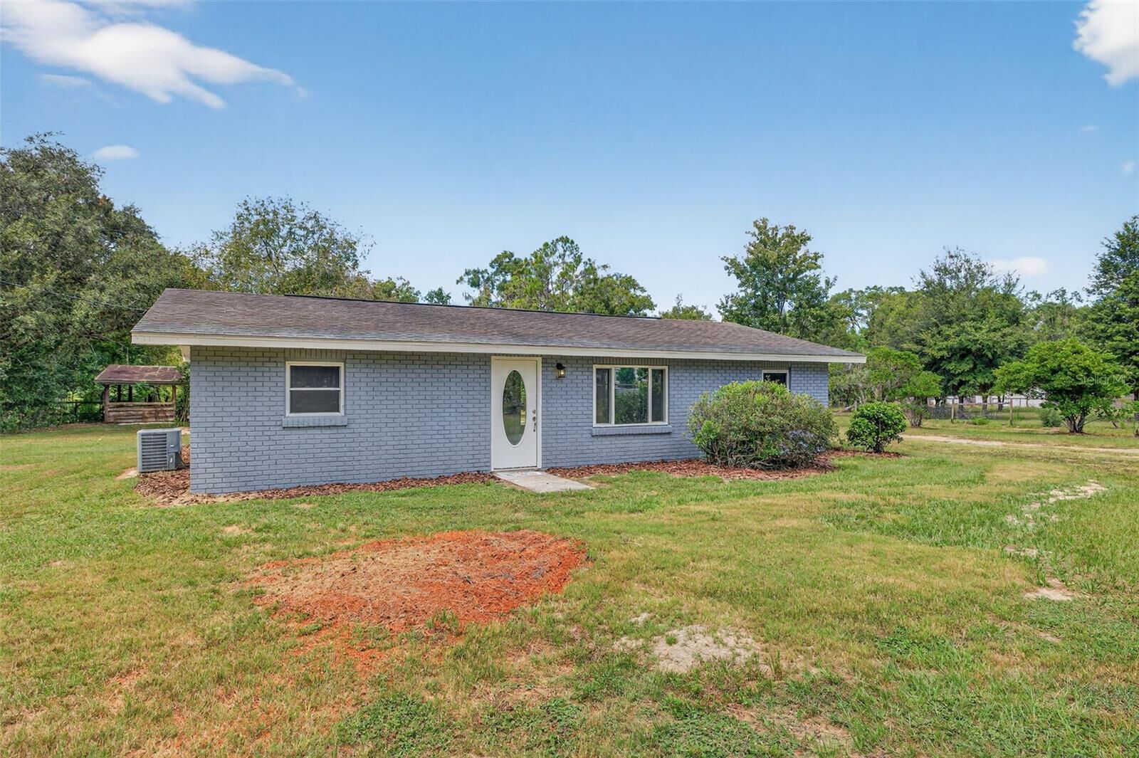 Property Photo: 12327 Hamlin Road FL 34610