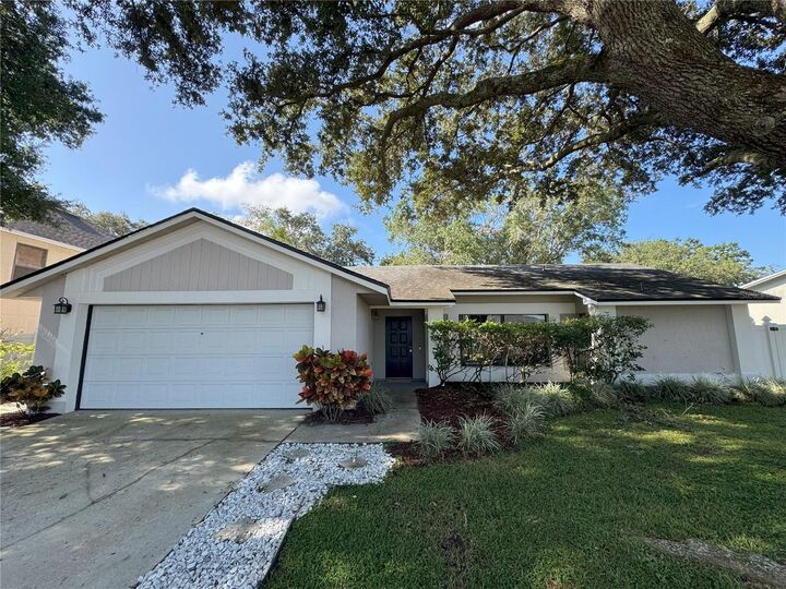 Property Photo:  1037 McKinnon Avenue  FL 32765 