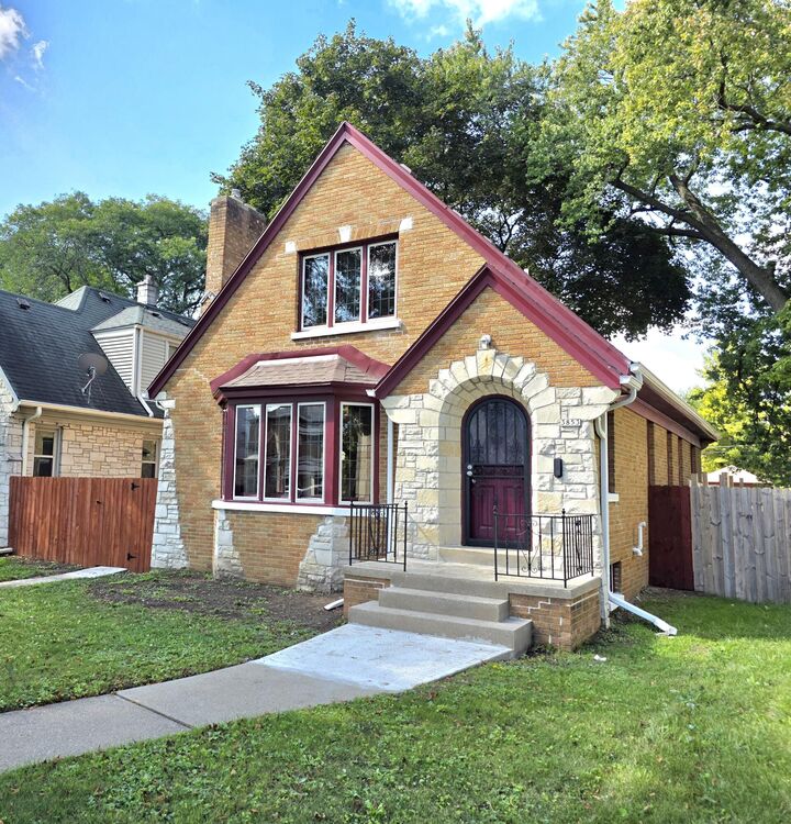Property Photo:  3853 N 42nd St  WI 53216 