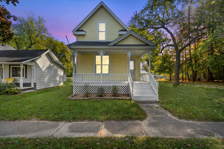 Property Photo:  235 Orton Street  MI 49329