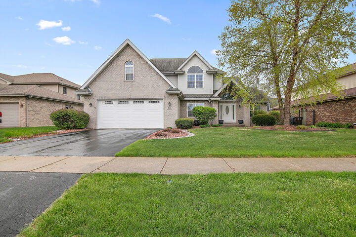 318 Maple Street  Beecher IL 60401 photo