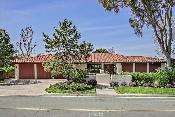 Property Photo:  1413 Via Coronel  CA 90274 