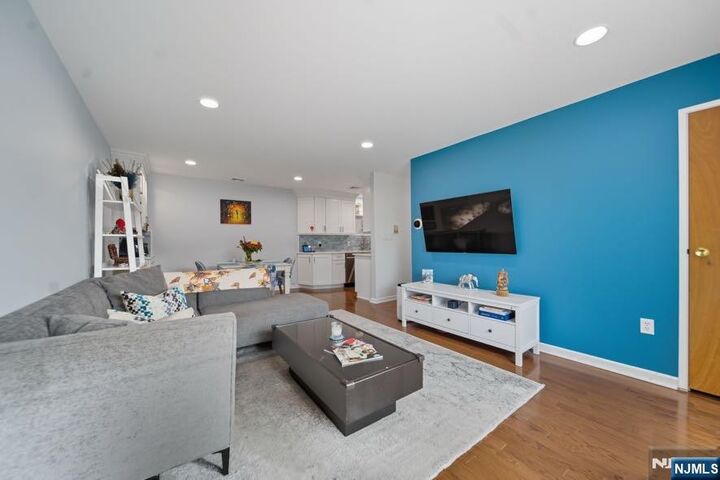 Property Photo:  253 Park Avenue 305  NJ 07070 