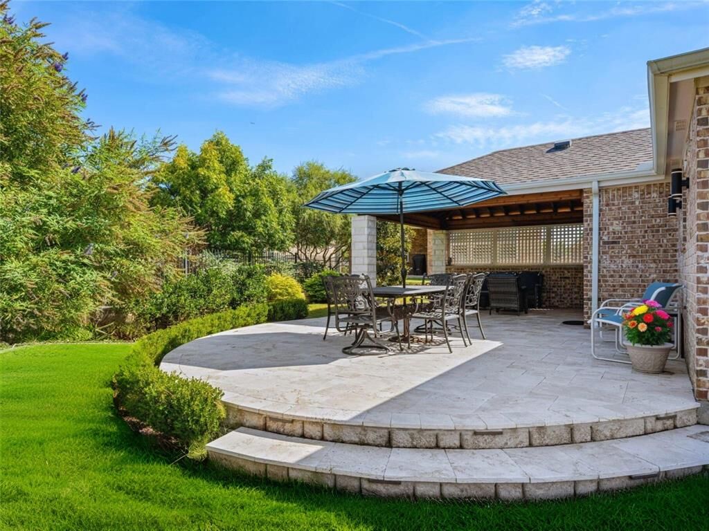 Property Photo: 7616 Gulf Breeze Lane TX 75036