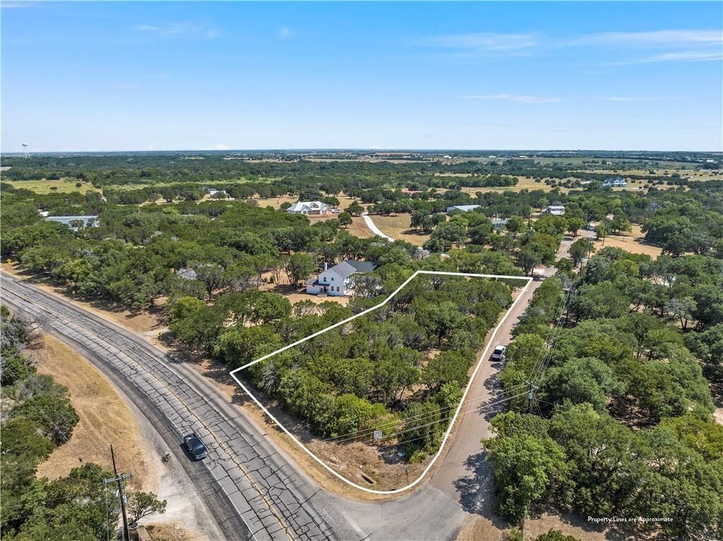 Property Photo:  2764 Garrett Lane  TX 76633
