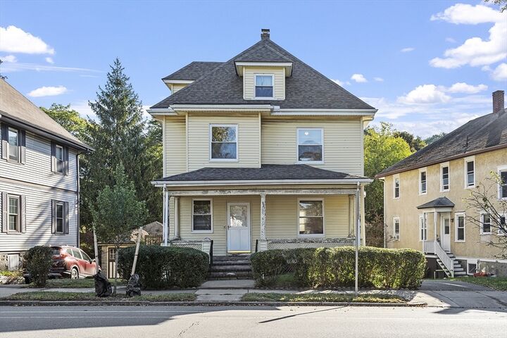 Property Photo:  921 Main Street  MA 02148 