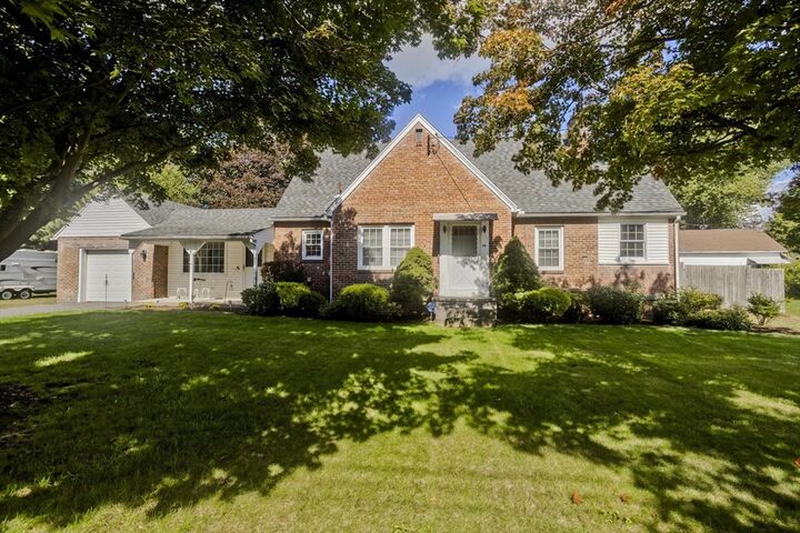14 Greenacre Ln  Agawam MA 01001 photo