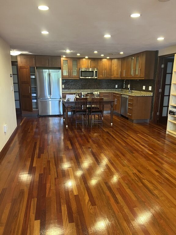 Property Photo:  50 Watertown St 214  MA 02472 