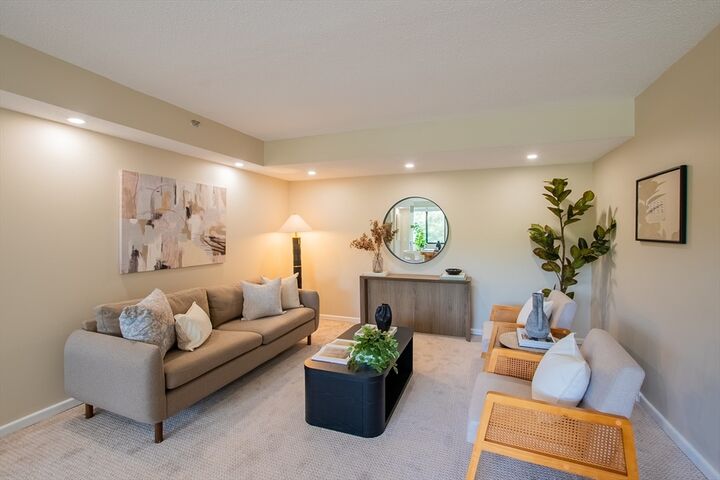 Property Photo: 250 Hammond Pond Pkwy 306N MA 02467