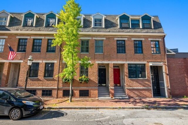 Property Photo:  98 Warren Street 98  MA 02129 
