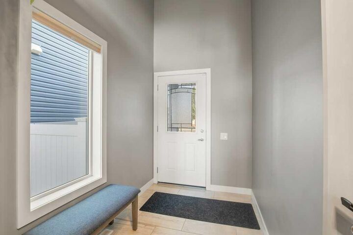 Photo de la propriété:  371 Lancaster Drive  AB T4R 0R1 