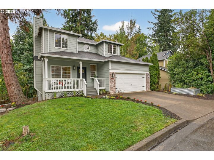 Property Photo: 6244 Frost Ln OR 97035