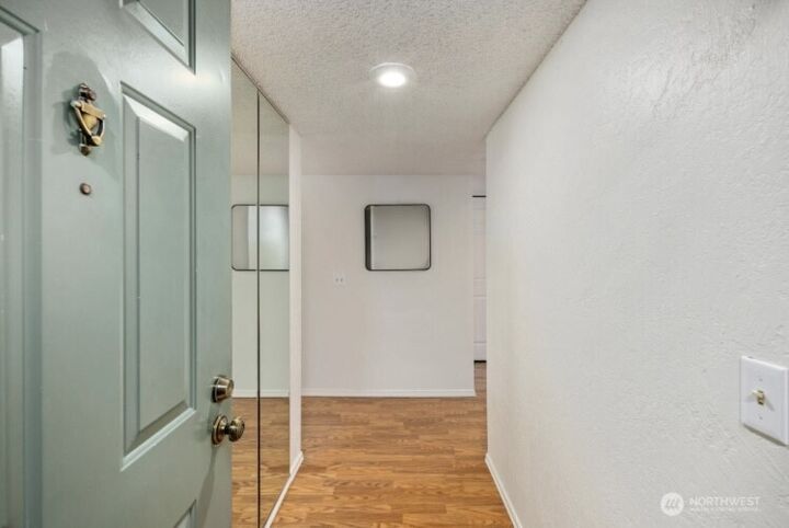 Property Photo:  904 E Bay Drive NE B208  WA 98506 