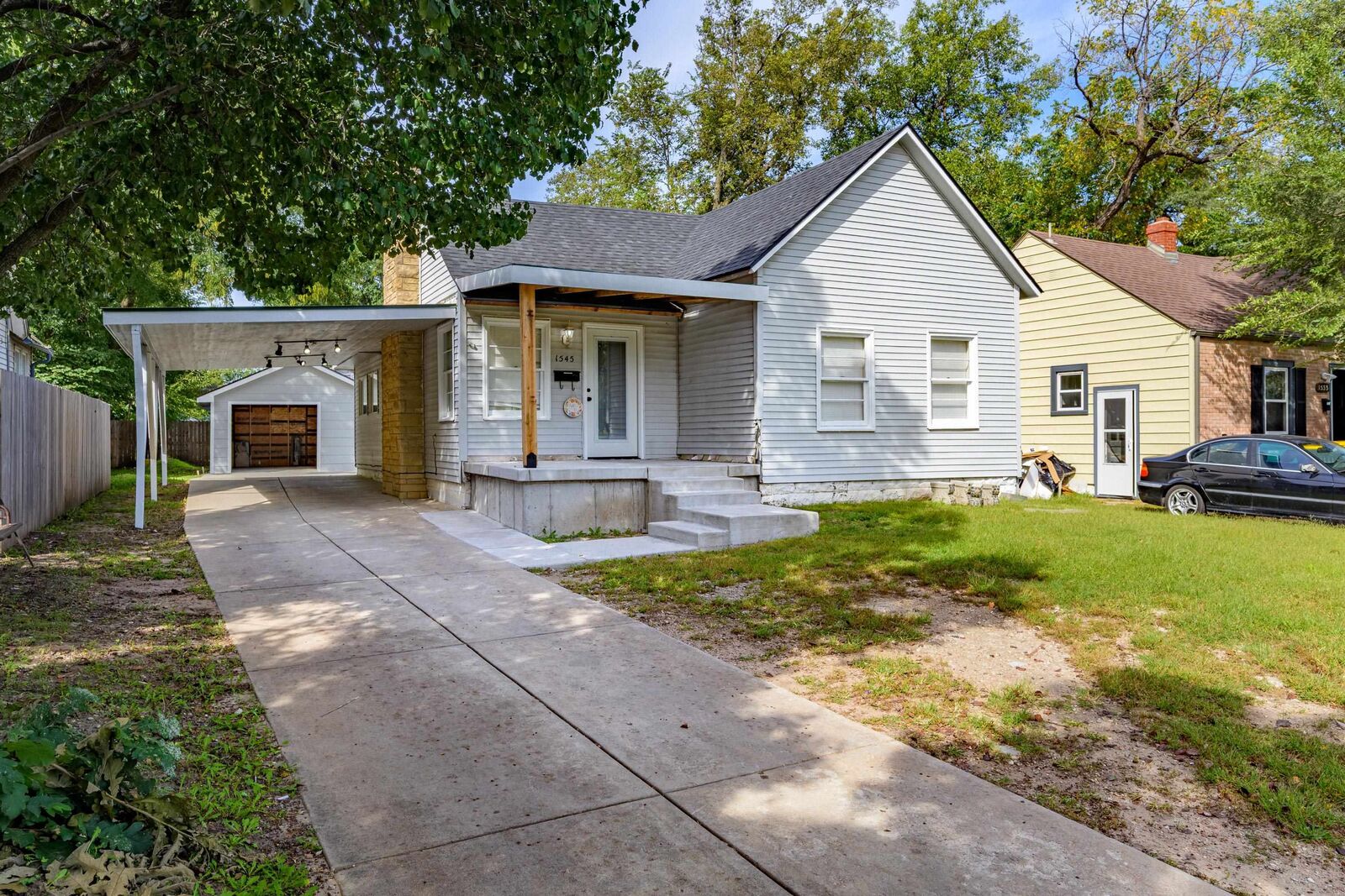 Property Photo:  1545 S Kansas Ave  KS 67211 