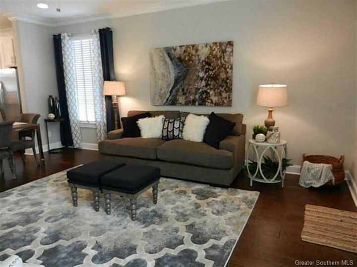 Property Photo:  1220 Pithon Street 6  LA 70601 