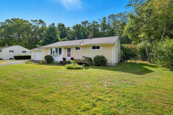 Property Photo:  87 Till Street  CT 06082 