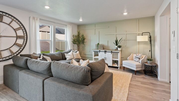 Property Photo: 13432 W First Ave WA 99001