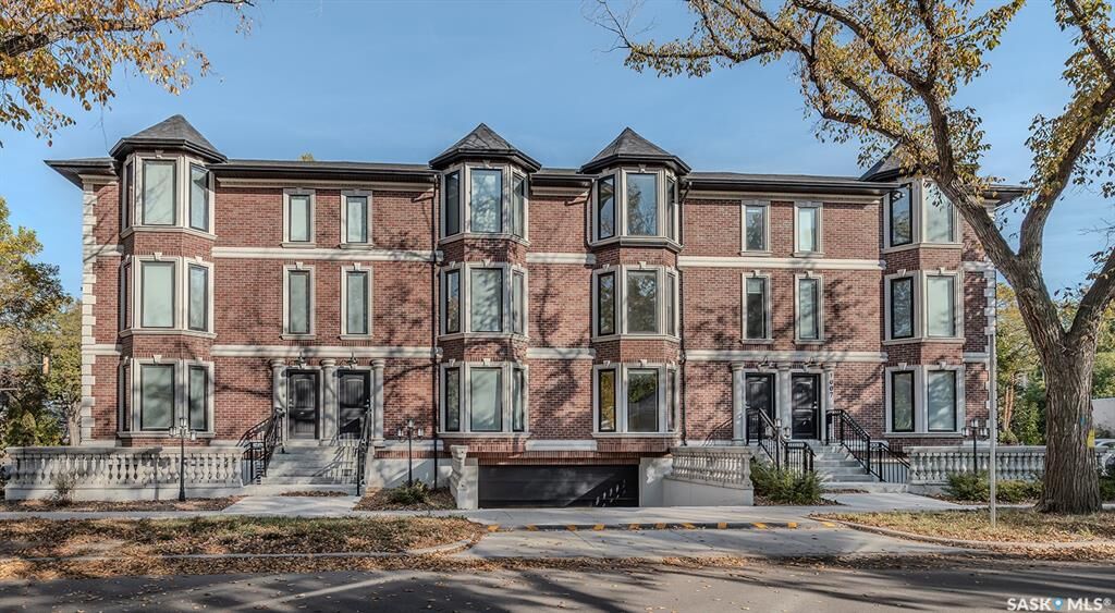Property Photo:  1003 Osler Street  SK S7N 0T5 