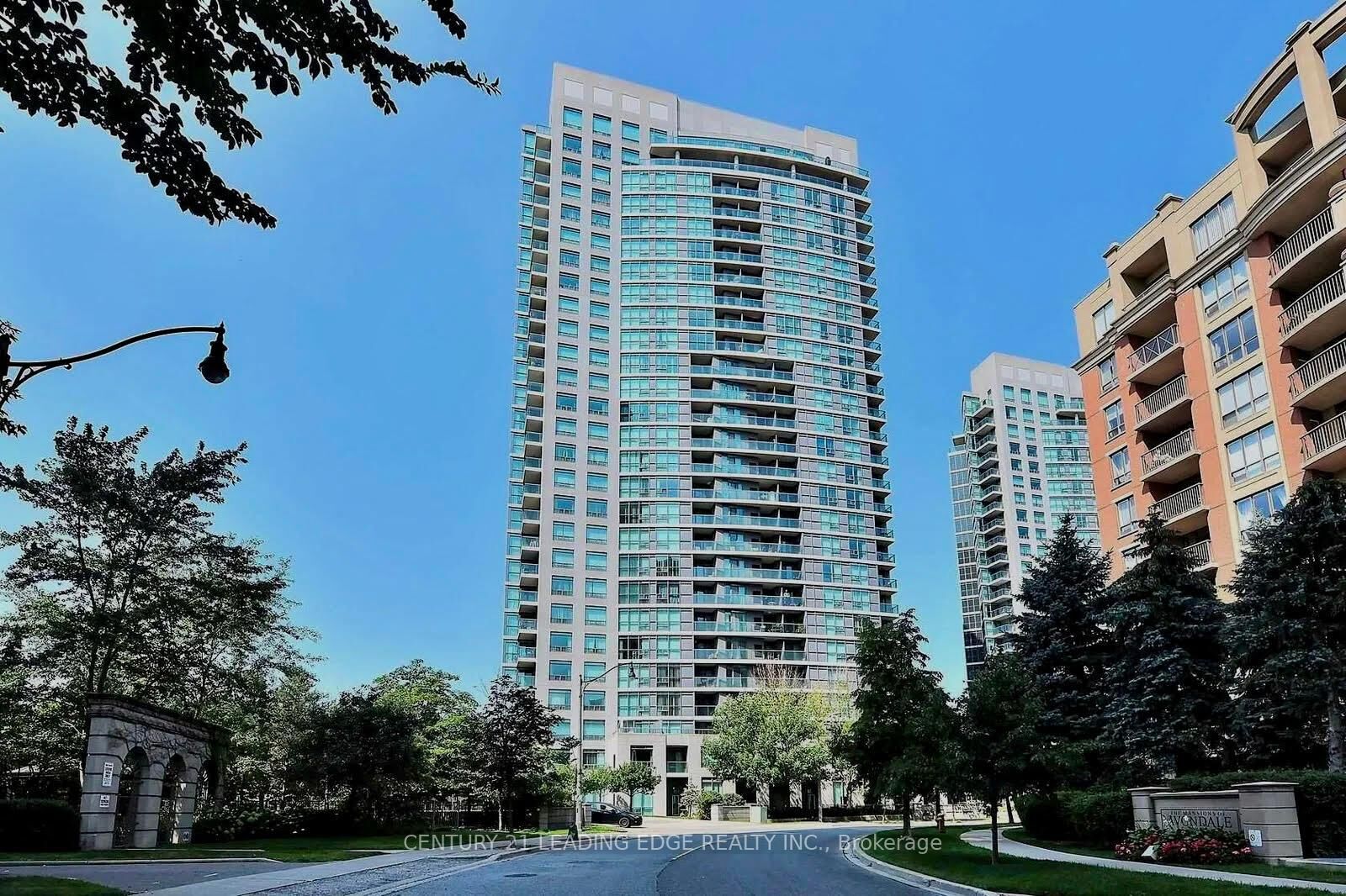 Property Photo:  30 Harrison Garden Boulevard 2911  ON M2N 7A9 