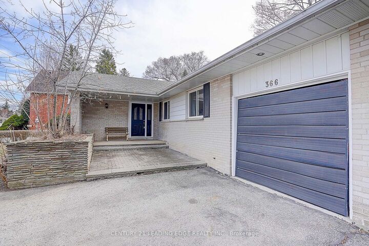 Property Photo:  366 Main Street N  ON M3P 1Z3 