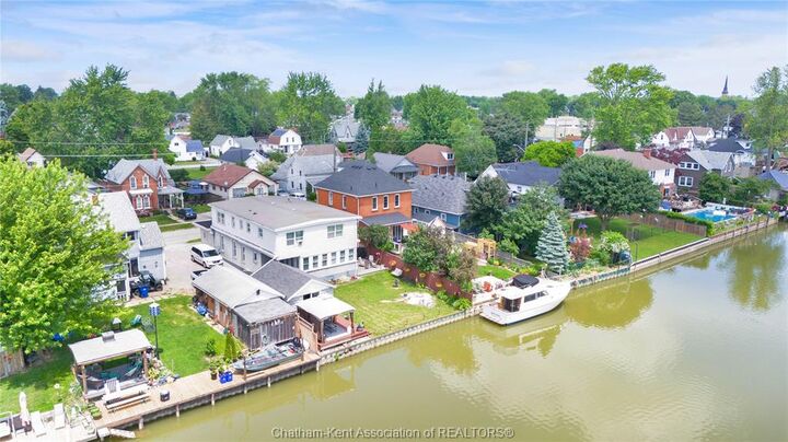 Property Photo:  1039 James Street  ON N8A 2P9 