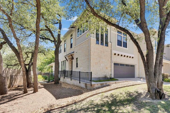 Property Photo:  4323 Spicewood Springs Road 1  TX 78759 