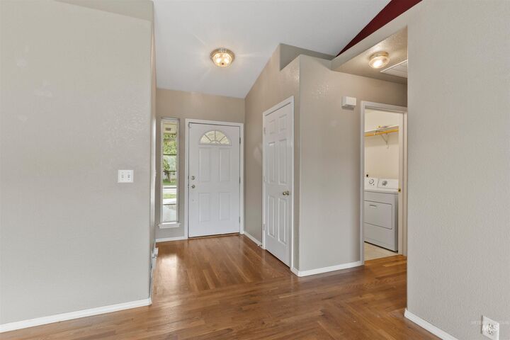 Property Photo:  2110 W Pebblestone St  ID 83646-1399 