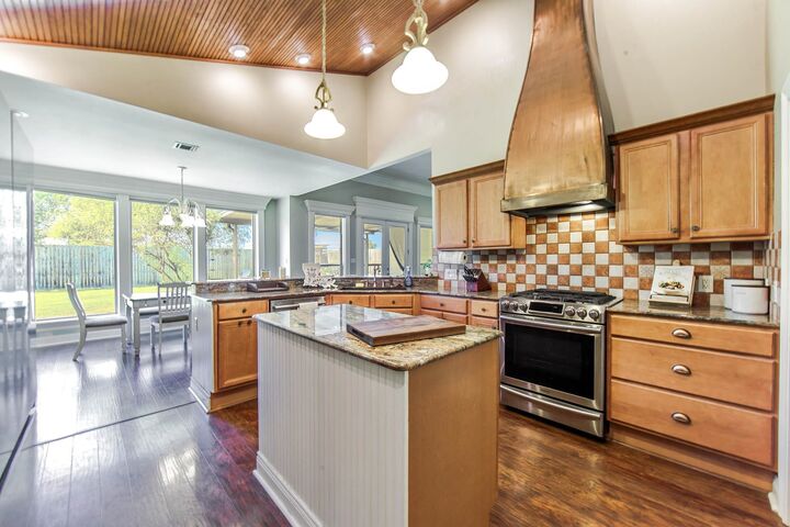 Property Photo:  352 Sugar Highland Boulevard  LA 70360 