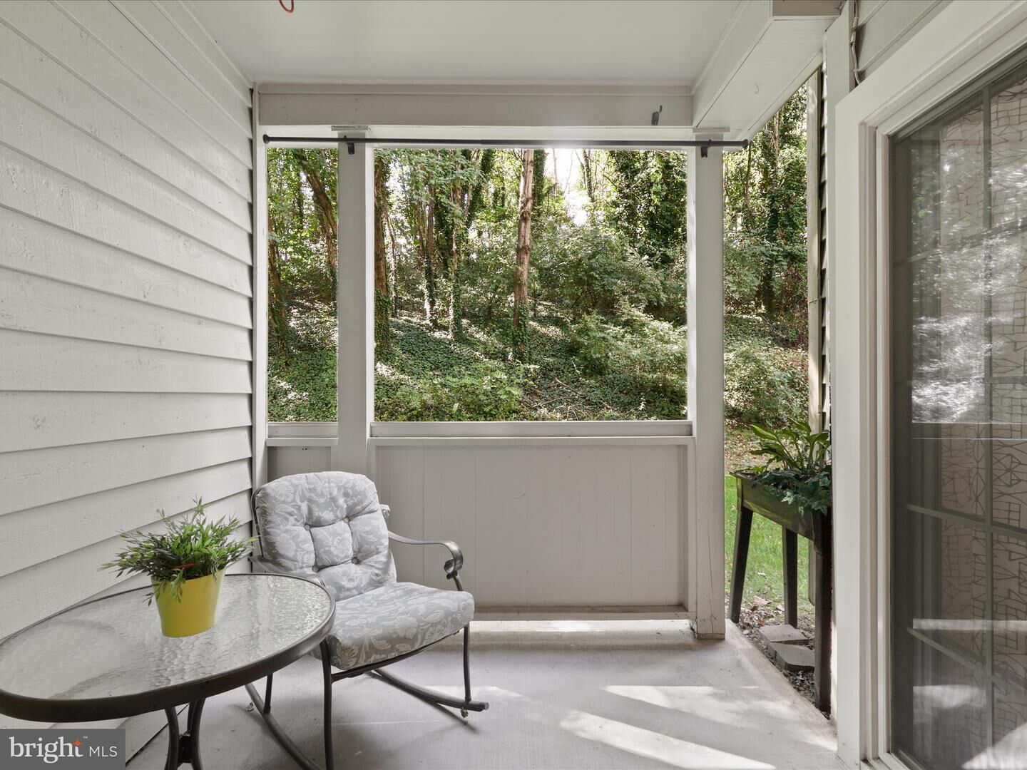 Property Photo: 12161 Penderview Terrace 906 VA 22033