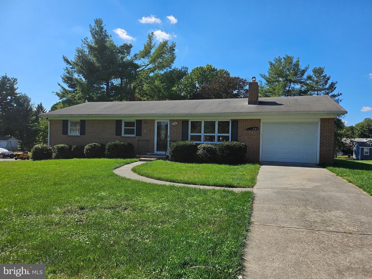 Property Photo: 341 Wood Avenue VA 22601