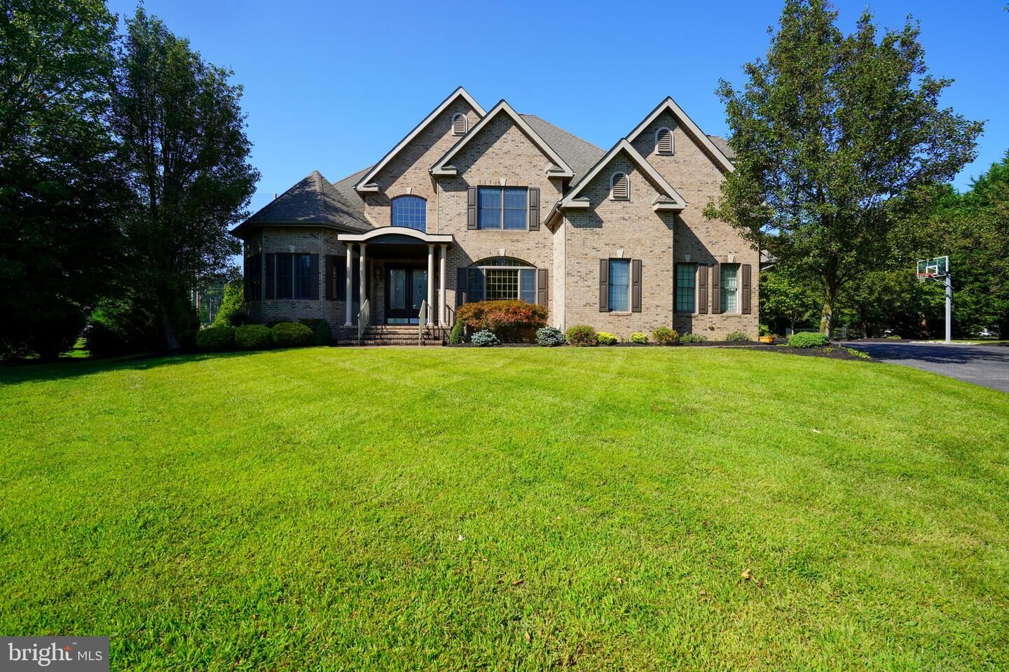 Property Photo:  6 Excalibur Court  DE 19971 
