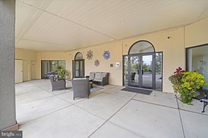 Property Photo:  415 Park View Lane 104  PA 16601 