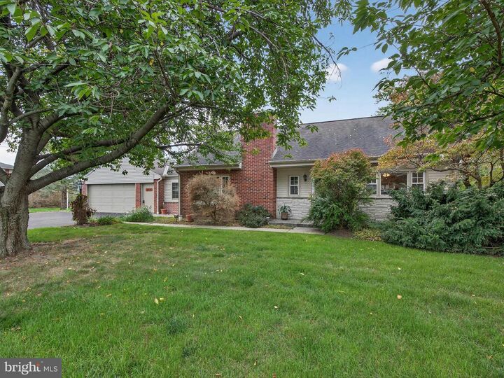 Property Photo: 289 Rock Point Road PA 17547