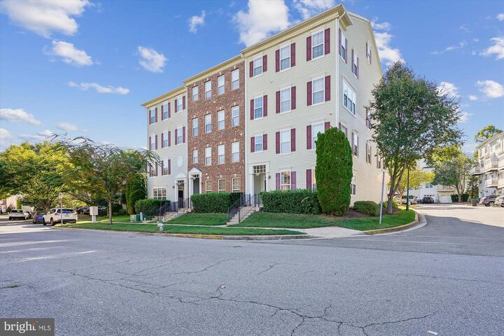 Property Photo: 604 Highland Ridge Avenue 100 MD 20878