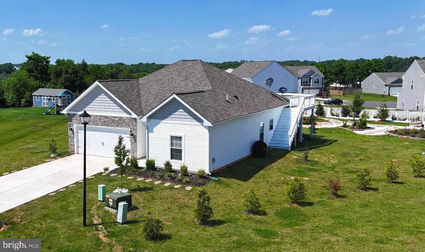 Property Photo: 18732 Ballantyne Way MD 21740