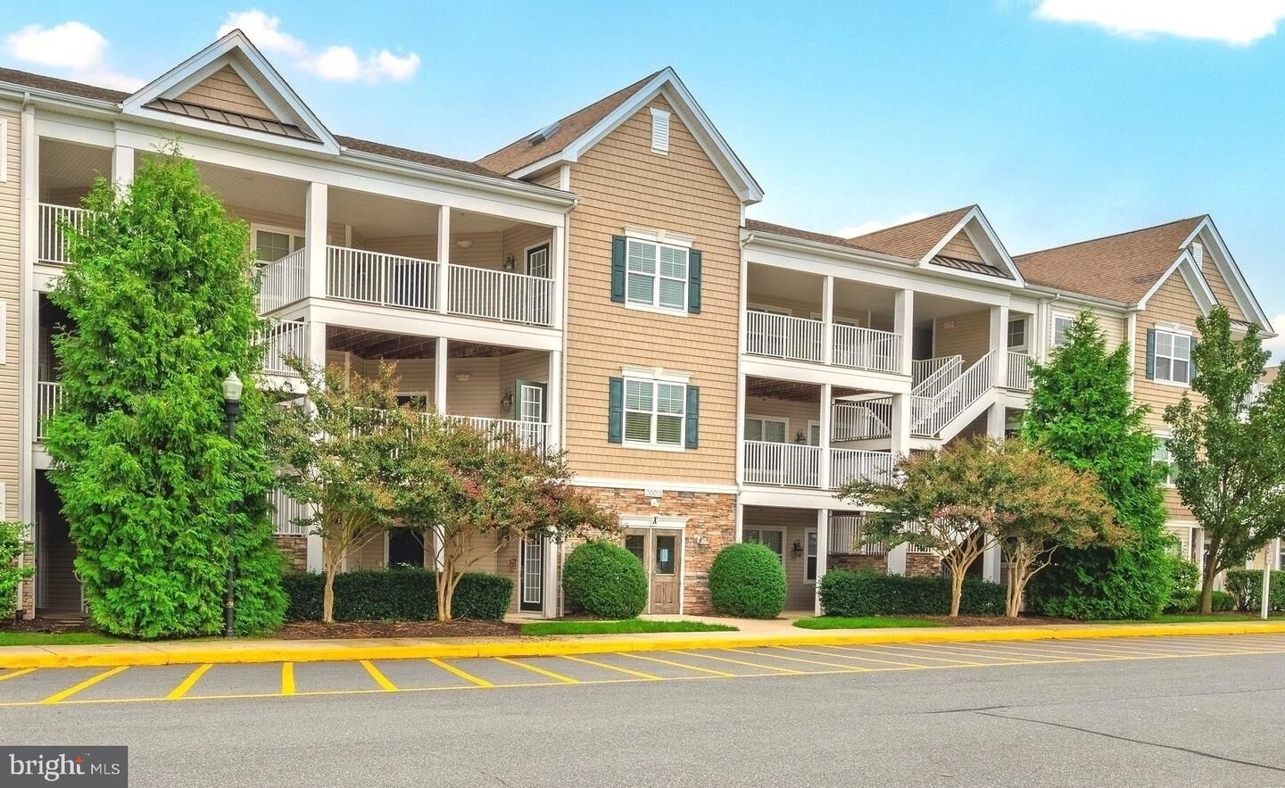 Property Photo:  20013 Newry Drive 6  DE 19971 