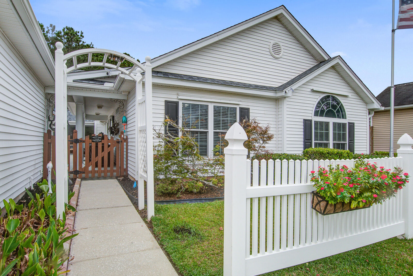Property Photo:  102 Wyndham Drive  SC 29485 