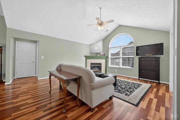 Property Photo:  2013 Wentworth Village Drive  OH 45305 