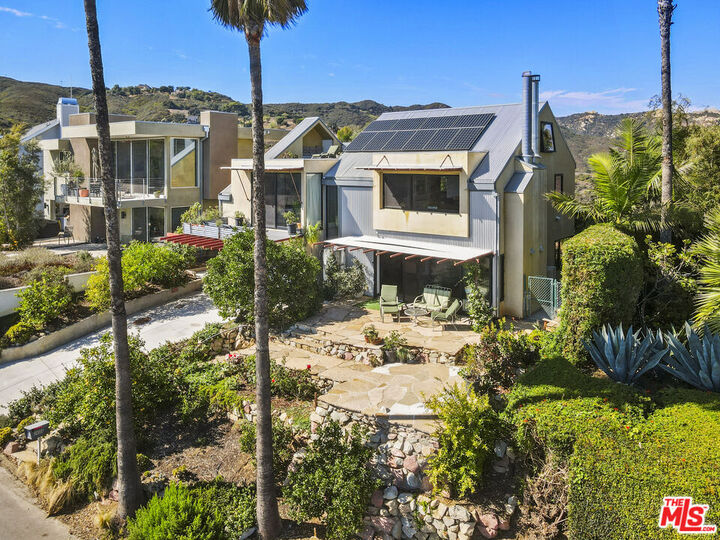 Property Photo:  26335 Lockwood Rd  CA 90265 