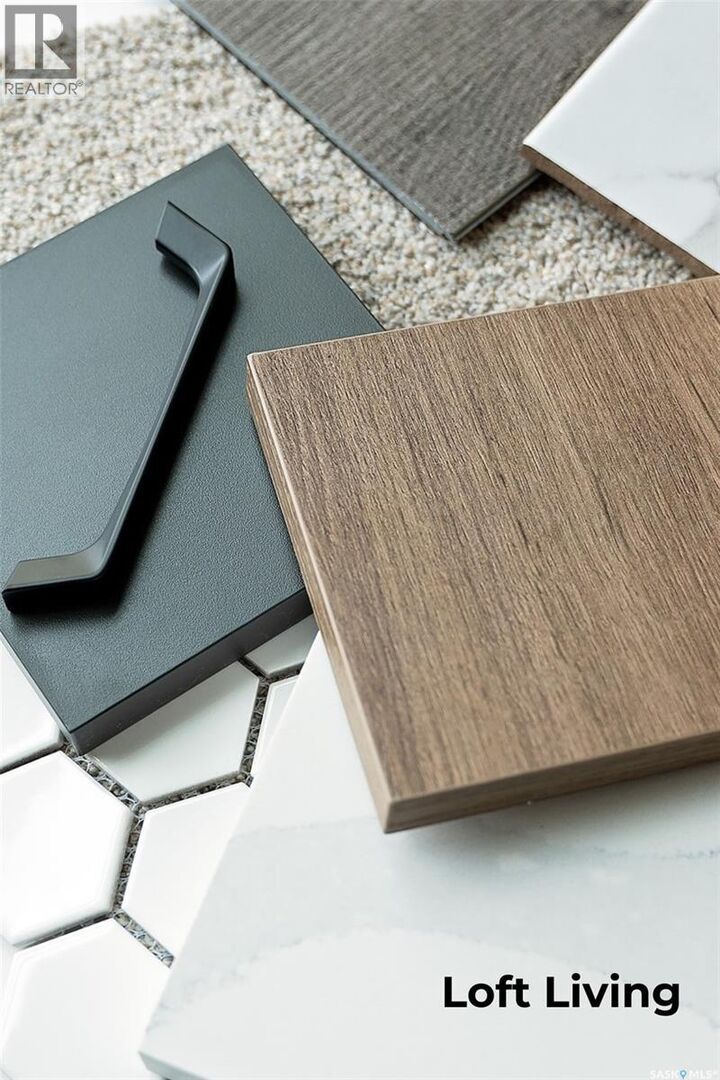 Property Photo:  259 Fortosky Crescent  SK S7M 5X5