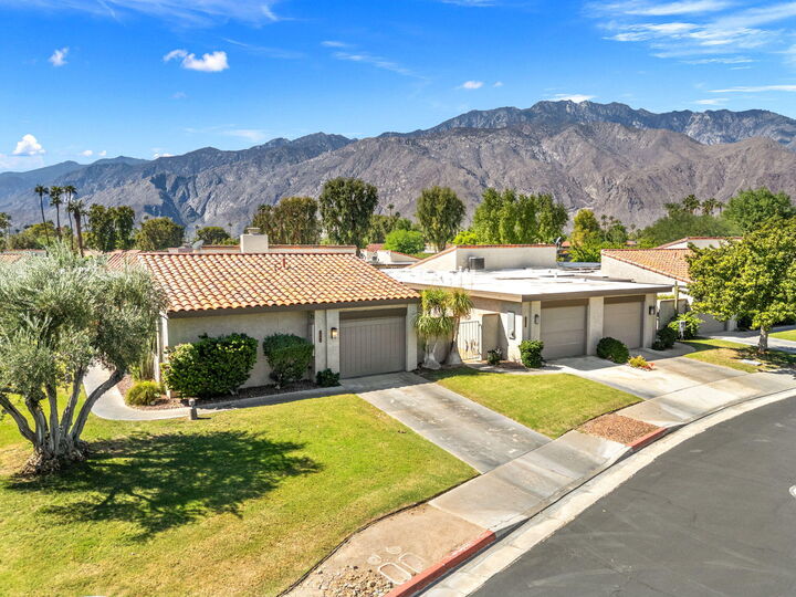 Property Photo:  1991 Paseo Raqueta  CA 92262